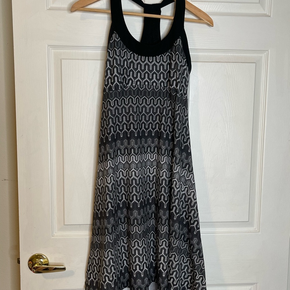 PrAna Black and White Geometric Mini Dres- Athletic dress